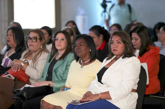 Las mujeres en Honduras son mayoría, pero muy pocas ocupan cargos de elección popular