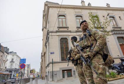 Militares de Bélgica denuncian desprotección legal en su despliegue en las calles