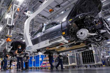 La producción de autos en México cae un 1,43 % y las exportaciones suben un 1,26 %