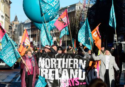 El Brexit para Irlanda del Norte: diez años de crisis política y comercial