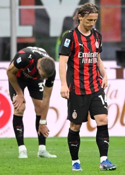 0-3. El Udinese arrolla a un Milan que se aleja del 'Scudetto'