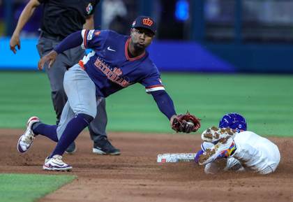 2-6. Venezuela debuta con autoridad en el Clásico Mundial contra Países Bajos