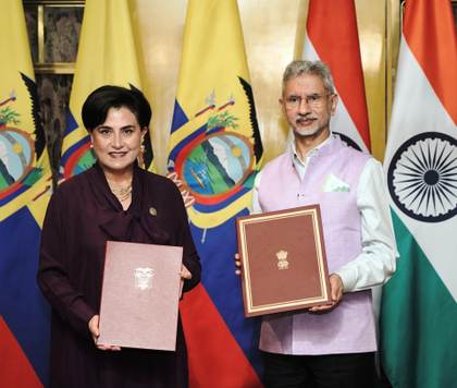 La canciller de Ecuador inicia en India la cita bilateral de más alto nivel en su historia