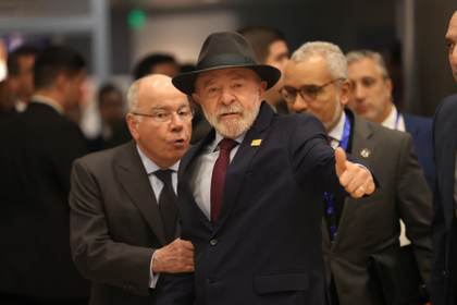 Lula se reúne con Kast para reforzar los lazos económicos y lo invita a visitar Brasil
