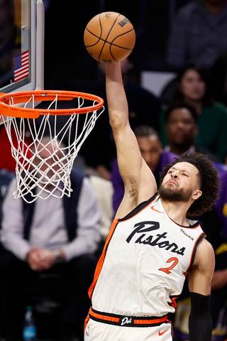94-115. Los Pistons llevan a los Cavs al séptimo partido