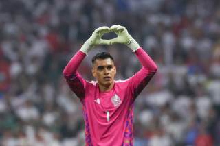 Raúl Rangel confía en mantener la titularidad en la selección tras la llegada de Malagón