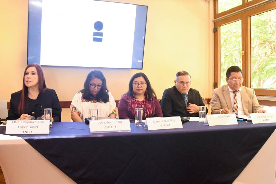 Grupo de Trabajo de la ONU señala de "arbitraria" la detención de un exfiscal en Guatemala