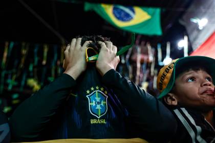 La CBF alude a un "nuevo ciclo" de la selección brasileña y desata una lluvia de críticas