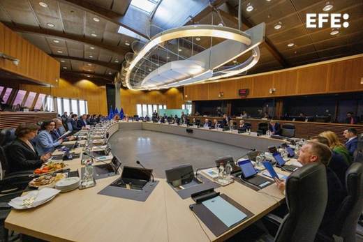 Bruselas muestra solidaridad con los miembros tras la amenaza comercial de Trump a España