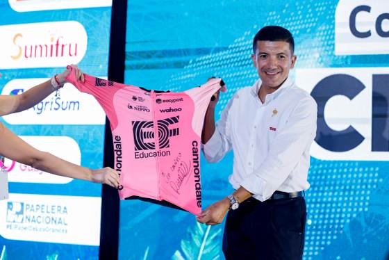 Richard Carapaz narra su historia de vida: de ser atropellado a ganar el oro olímpico