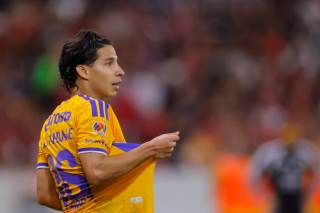 Diego Lainez afirma que para él es prioritario volver a la selección mexicana