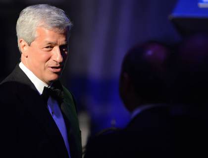 JPMorgan afirma que la IA transformará la sociedad más rápido que internet