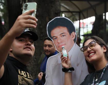 México conmemora el Día Internacional de José José y su legado: "Era un cantante único"