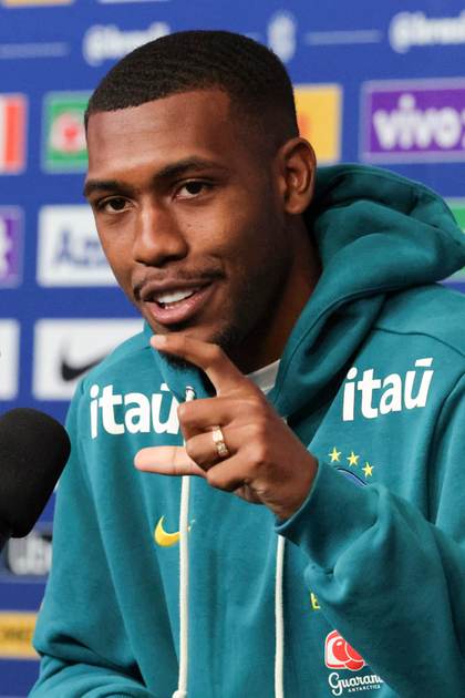 "Vinícius está en una fase increíble", afirma el extremo brasileño Rayan