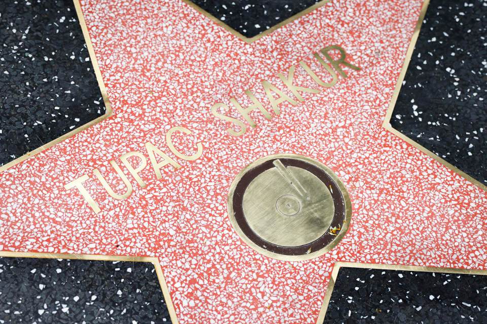 Un jurado declara culpable a exlíder de pandilla que planeó el asesinato de Tupac Shakur