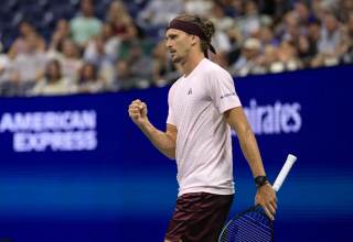 Zverev sigue sufriendo, criba de favoritos en el masculino y el último adiós de Monfils