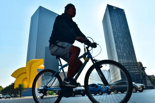 El sector privado reduce al 1,44 % el pronóstico de crecimiento de México para 2026