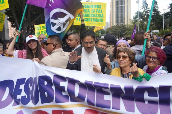 Líder opositor colombiano acusa al Gobierno de querer "intimidar" a los manifestantes