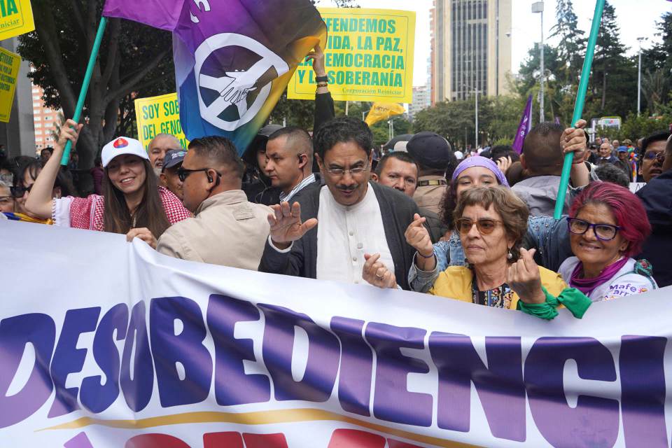 Líder opositor colombiano acusa al Gobierno de querer "intimidar" a los manifestantes