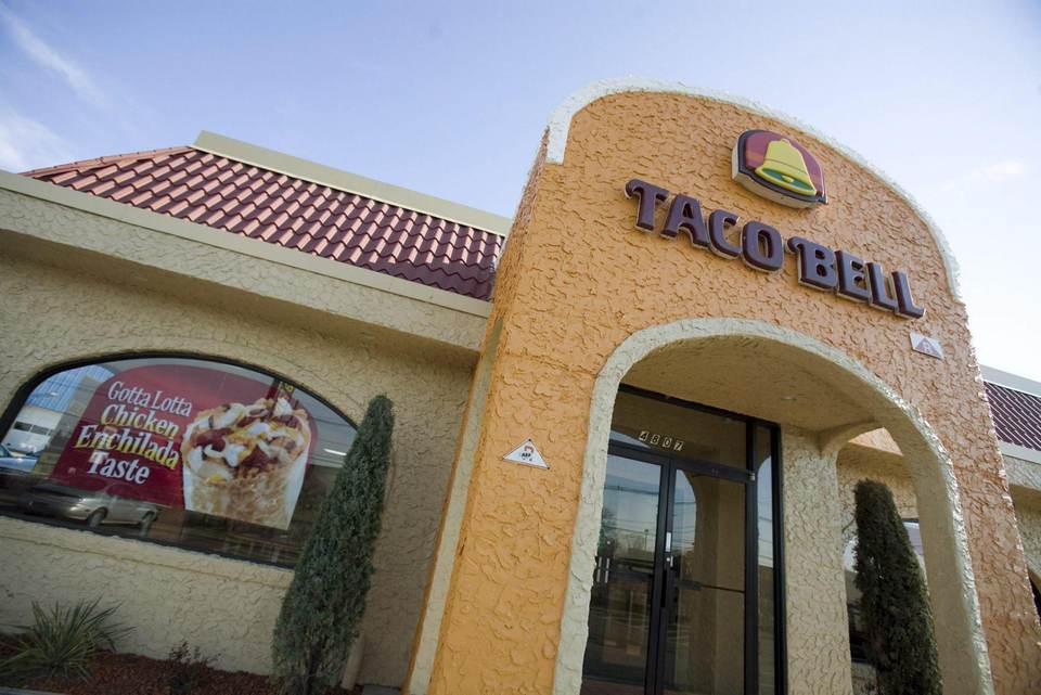 Taco Bell retira lechuga de México de sus restaurantes en EE.UU. tras un brote de diarrea