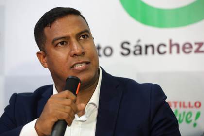 El partido político de Sánchez pide calma a los peruanos para que las elecciones termine sin incidencias