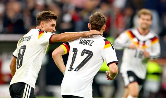 2-0. Bischof y Wirtz dan la primera victoria a la Alemania de Klopp