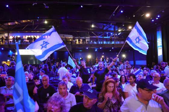 El presidente israelí rechaza presiones de Trump para designar al candidato a formar gobierno