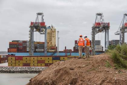 La terminal del puerto de Montevideo y el sindicato portuario recrudecen conflicto laboral