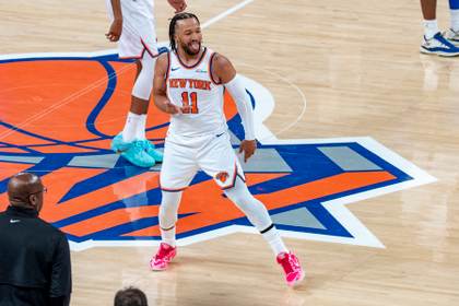 137-98. Los Knicks arrollan a los 76ers en el primer asalto de la semifinal del Este