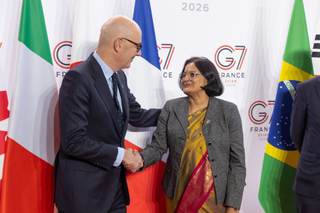 El G7 fija como prioridad, en espera del desbloqueo de Ormuz, ayudar a los más pobres