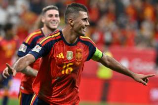 3-1. España gana con sufrimiento a la República Checa en su versión más gris