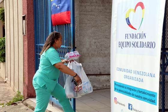 Venezolanos en Bolivia reúnen medicamentos y ayuda para afectados por el doble terremoto