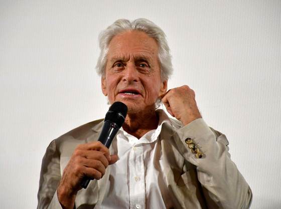 Mallorca designará Hijos Predilectos a Rels B y Concha Buika y Adoptivo a Michael Douglas