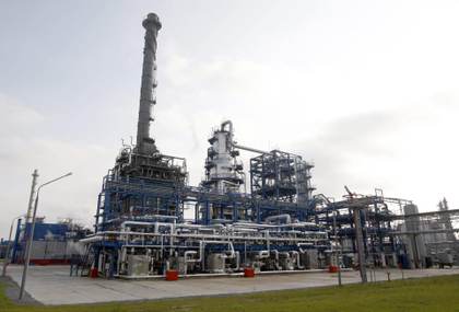 El brent baja el 1,77 % hasta los 92,05 dólares a la espera de un acuerdo entre EEUU e Irán