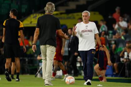 Pellegrini perdió la mitad de sus enfrentamientos con Mourinho