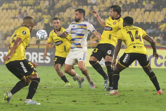 1-0. Barcelona estropea la noche de Boca