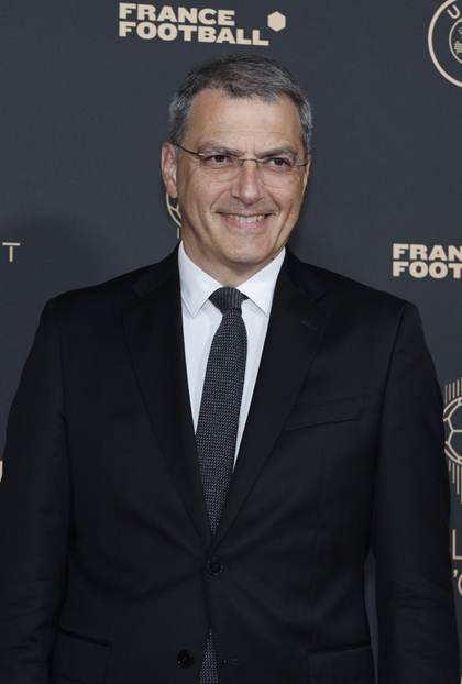 El francés Comolli deja la dirección general del Juventus y será relevado por Carnevali