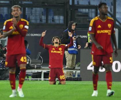 4-2. El Roma evita el tropiezo ante el Cagliari con dos goles al final