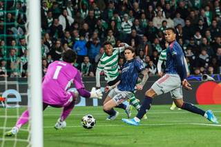 En Inglaterra se preguntan si David Raya es el mejor portero del mundo