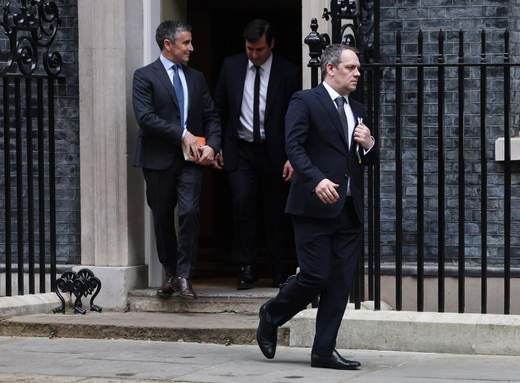 Starmer exige a gigantes tecnológicas como TikTok y Meta medidas para proteger a los niños