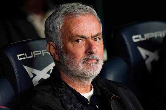 Mourinho: "Ganamos con tranquilidad, con todos los méritos"