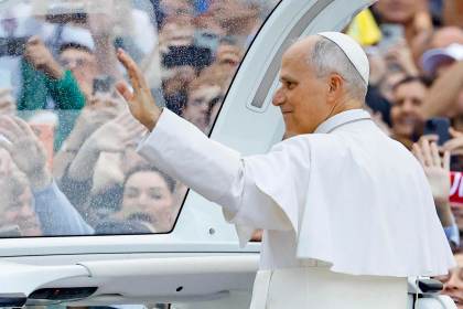 El papa continúa su óptima recuperación pero se desaconseja su viaje en helicóptero a Asís