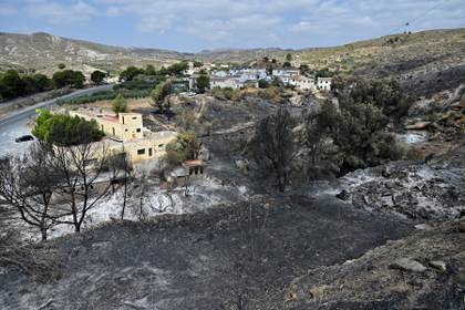 Estabilizado el incendio del sureste de España y ya pueden regresar todos los evacuados