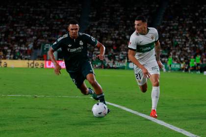 Vuelve Alexander-Arnold a la lista de Inglaterra con Bellingham y Gordon