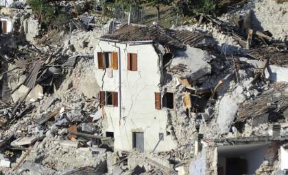 Una "cremallera" bajo los Apeninos: el motor de los terremotos en Italia