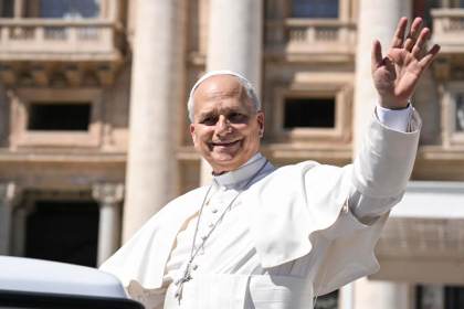 El papa saluda a los deportistas "vaticanos" que compitieron en los Juegos Mediterráneos