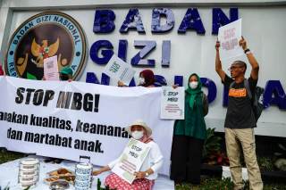 Más de 250 niños ingresados en Indonesia tras nueva intoxicación por menú escolar gratuito