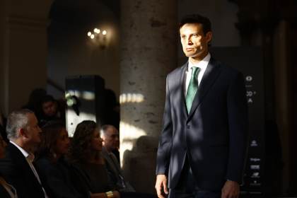 Selección de México se viste de gala con traje para Mundial 2026 presentado en Guadalajara