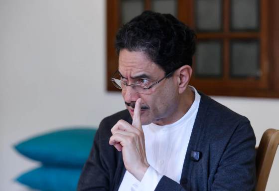 En Colombia "hay una confrontación social y política en ciernes", advierte Iván Cepeda