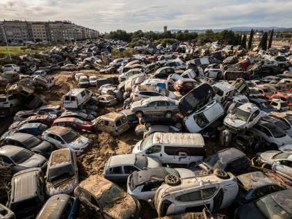 Un estudio alerta de que el 0,1 % más rico contamina más que casi la mitad de la humanidad
